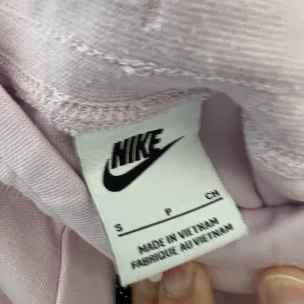 Nike Tech Fleece Joggers in Regal Pink Size Small